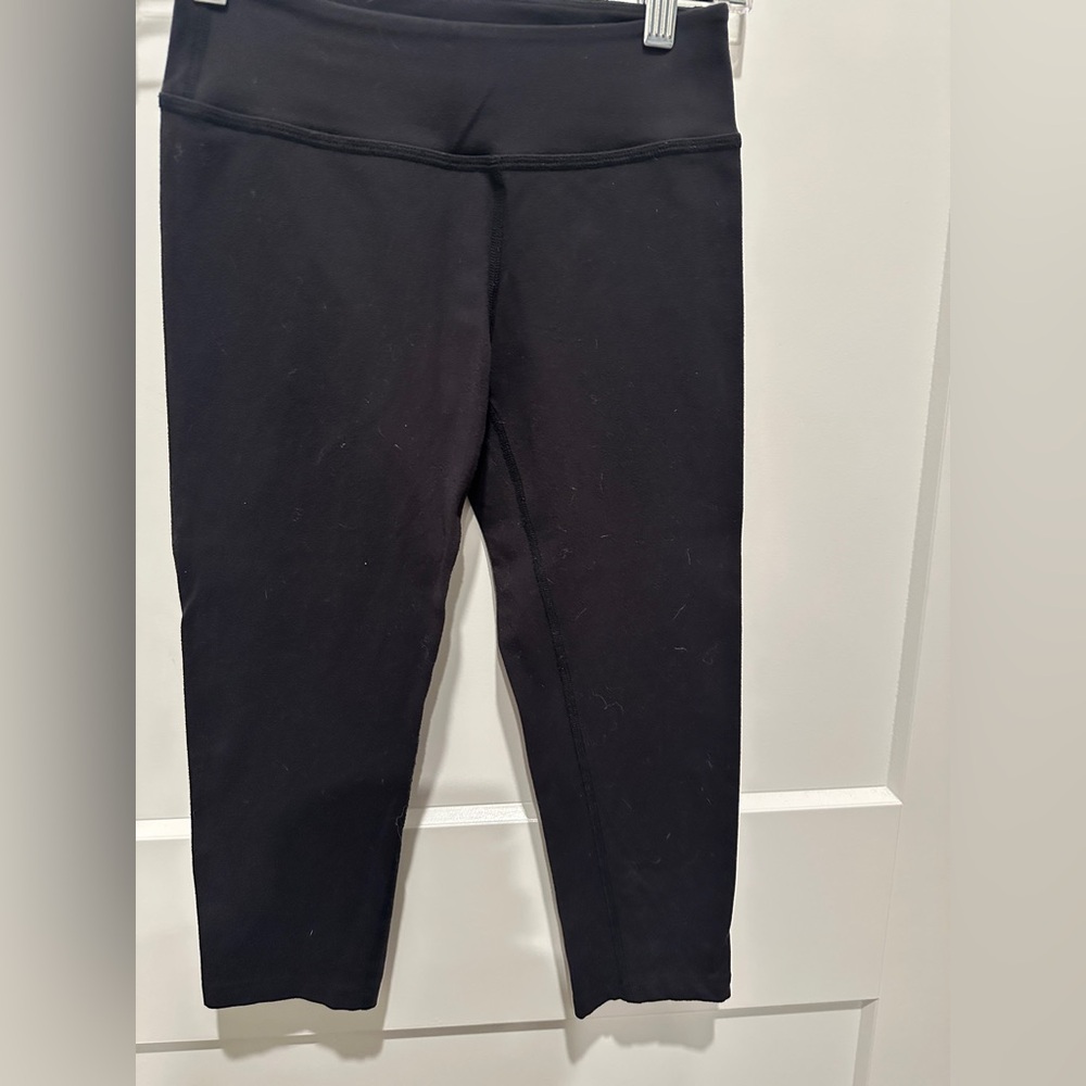 Beyond Yoga brand cropped yoga pants Size S